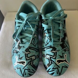 Kids Soccer Cleats in Turquoise and Black